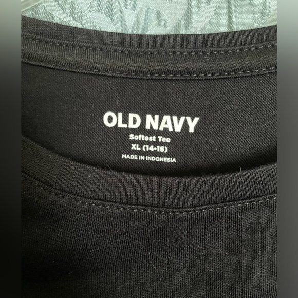 Old Navy | NWT Softest Tee Black Long Sleeve - Picture 2 of 4